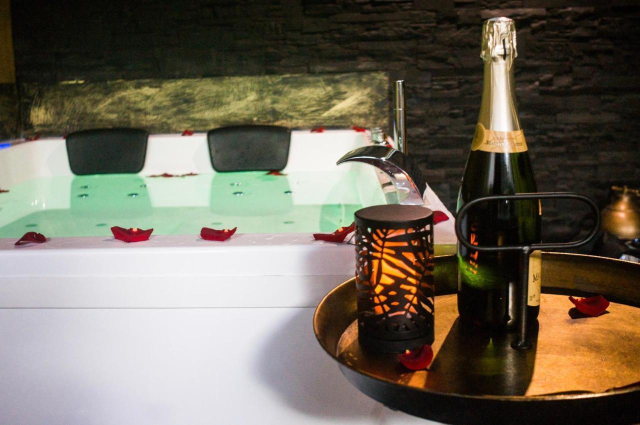 Love Suites & Spa "Le Loft" Avec Jacuzzi Privatif Médis Dış mekan fotoğraf